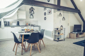 Le loft superbe studio avec stationnement gratuit